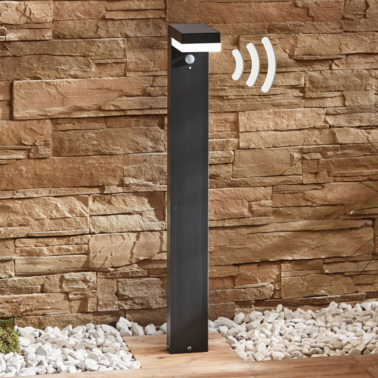 Lindby LED-Solar-Pollerlampe Chioma, anthrazit, Sensor