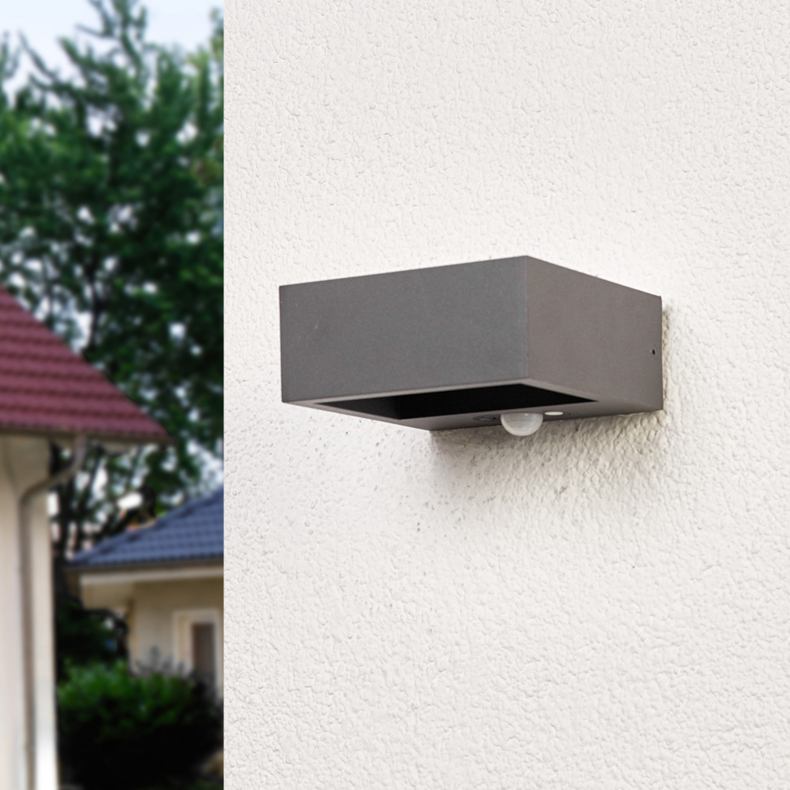 Lucande Candeeiro de parede solar LED Mahra, antracite, metal, sensor
