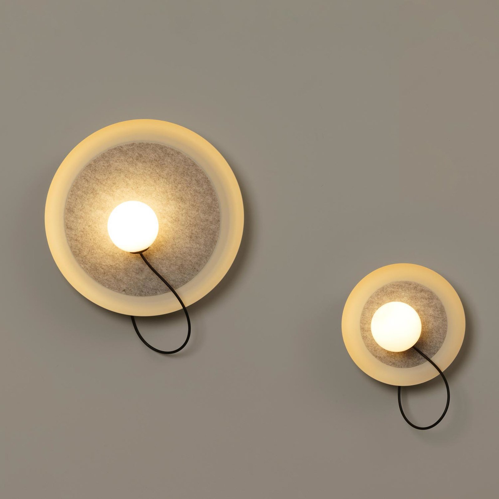 Milan Wire vegglampe Ø 24 cm, minkfarget