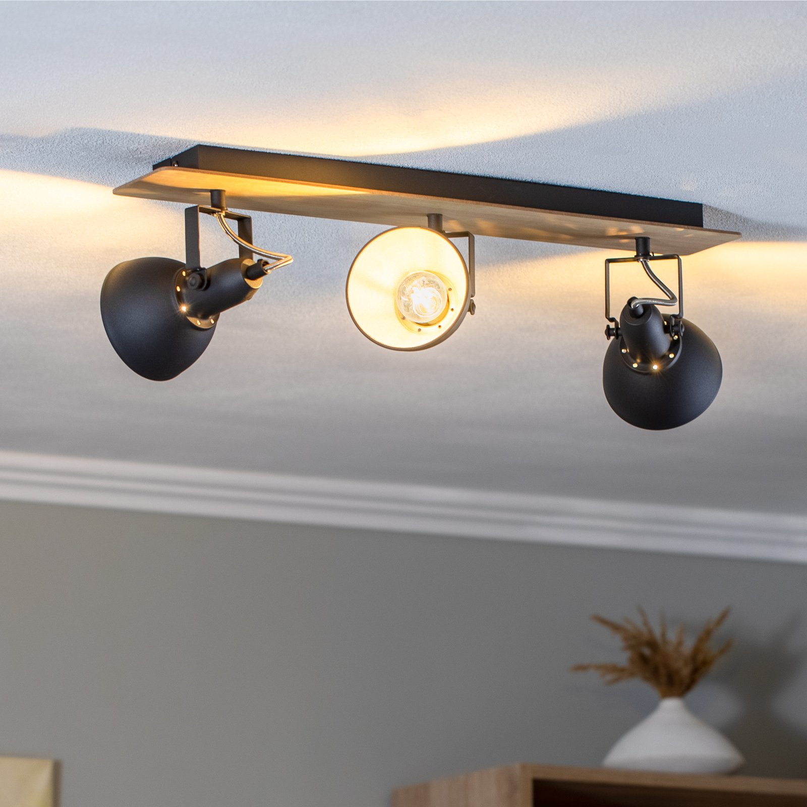 Lindby Deckenlampe Aylis, 3-flg., 60 cm, schwarz, Holz, E14