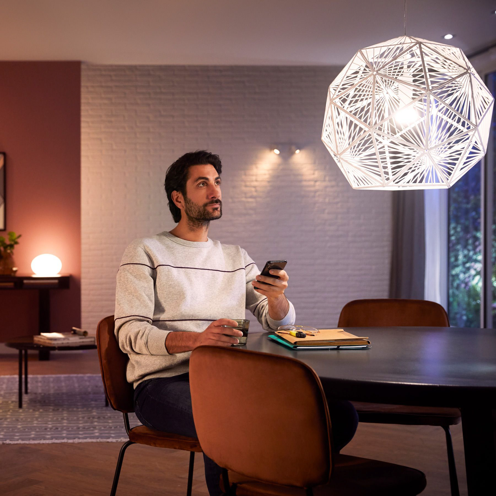 Philips Hue White&Color Ambiance LED E27 9W 1100lm