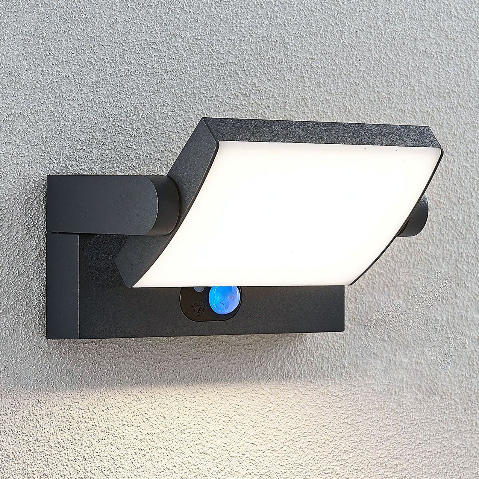 Lindby LED-Solar-Außenwandlampe Sherin, anthrazit, Sensor